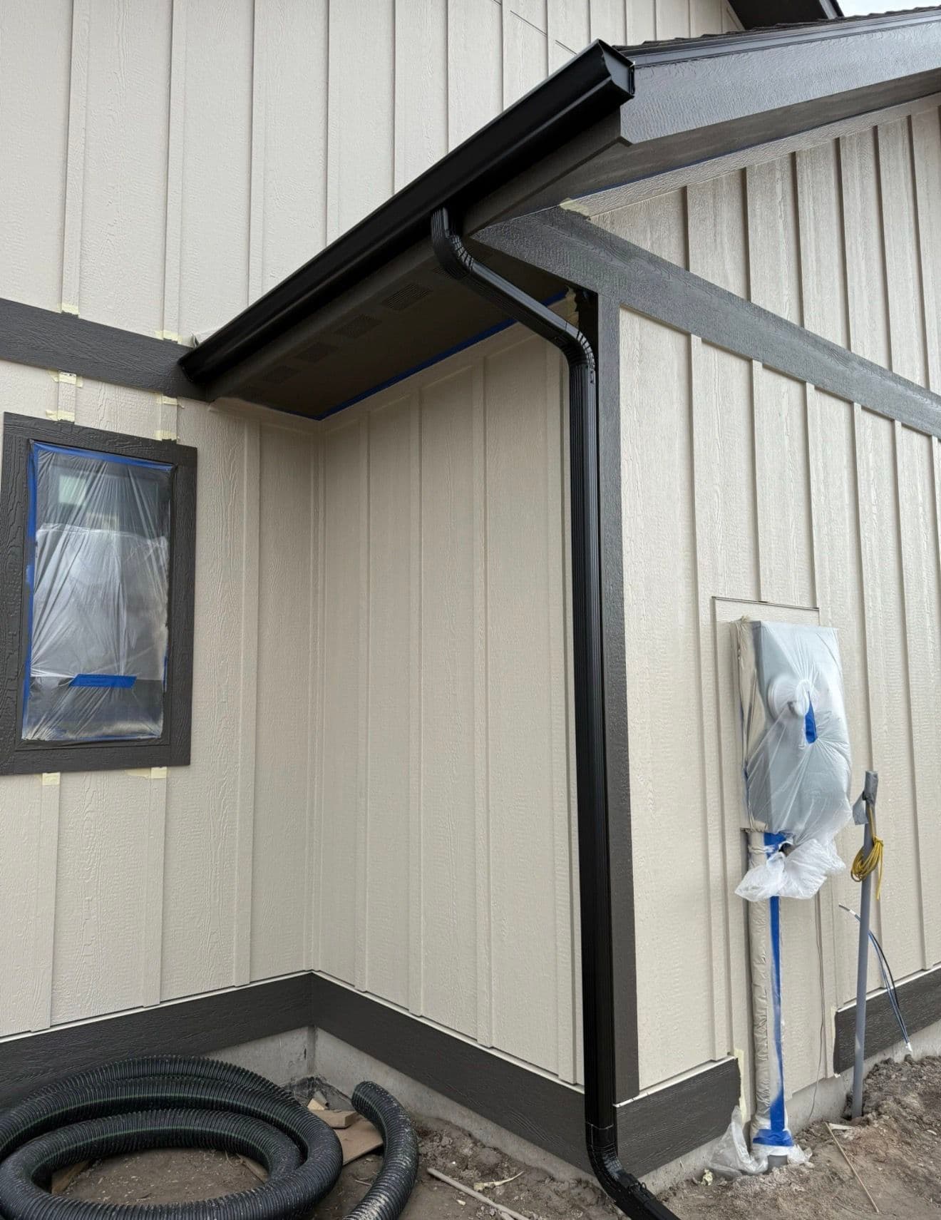 Gallery photos for Custom Gutter Installation on a New Construction Home: Image #4