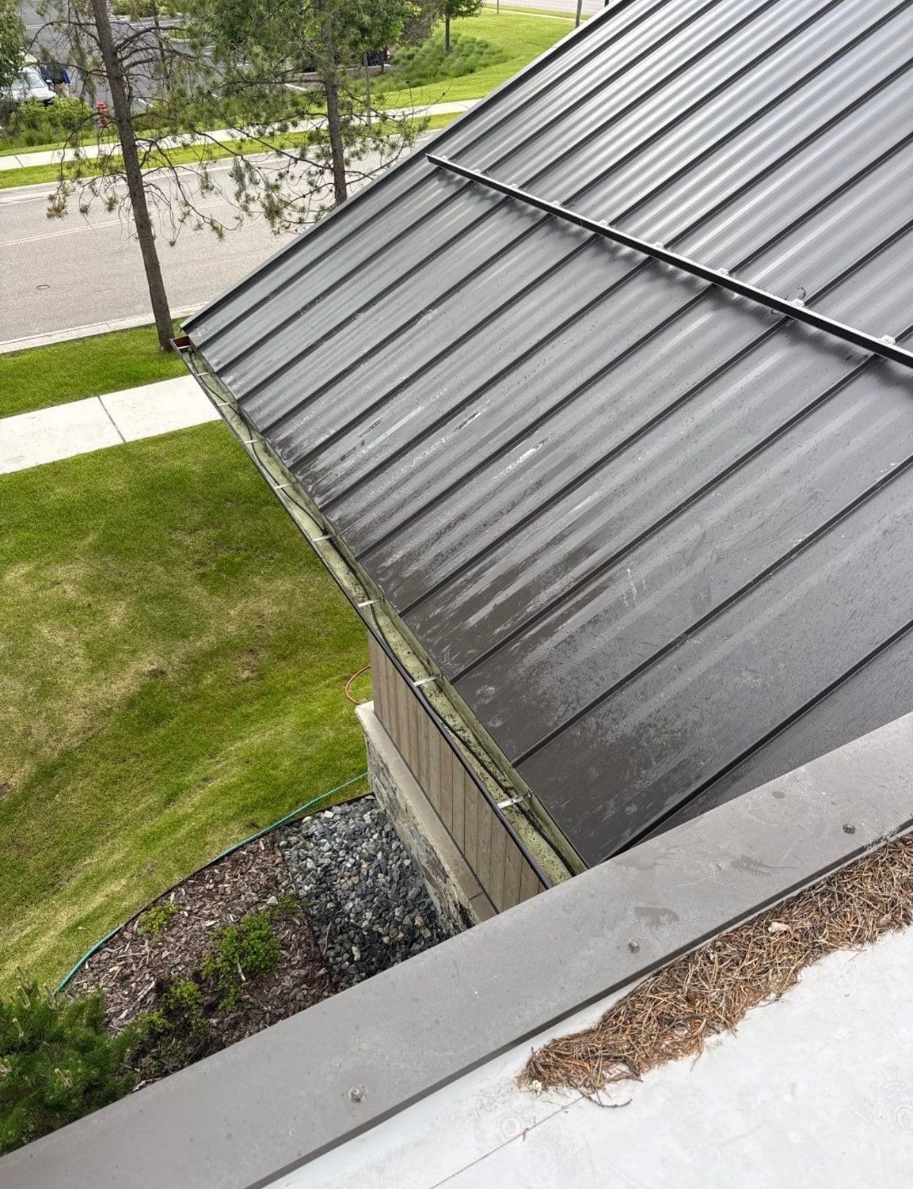 Gallery photos for Commercial Gutter Cleaning Done Right in Whitefish: Image #1