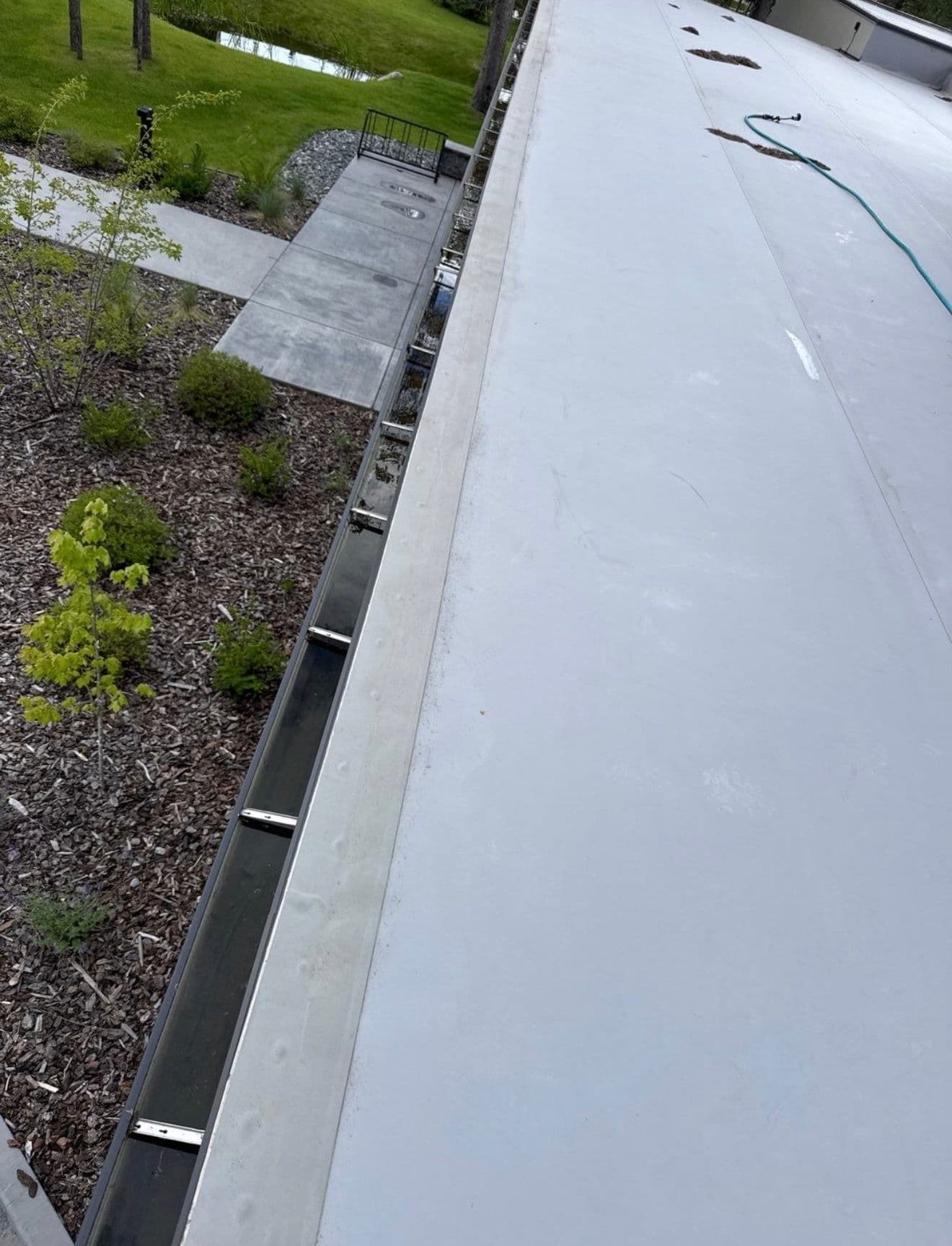 Gallery photos for Commercial Gutter Cleaning Done Right in Whitefish: Image #5