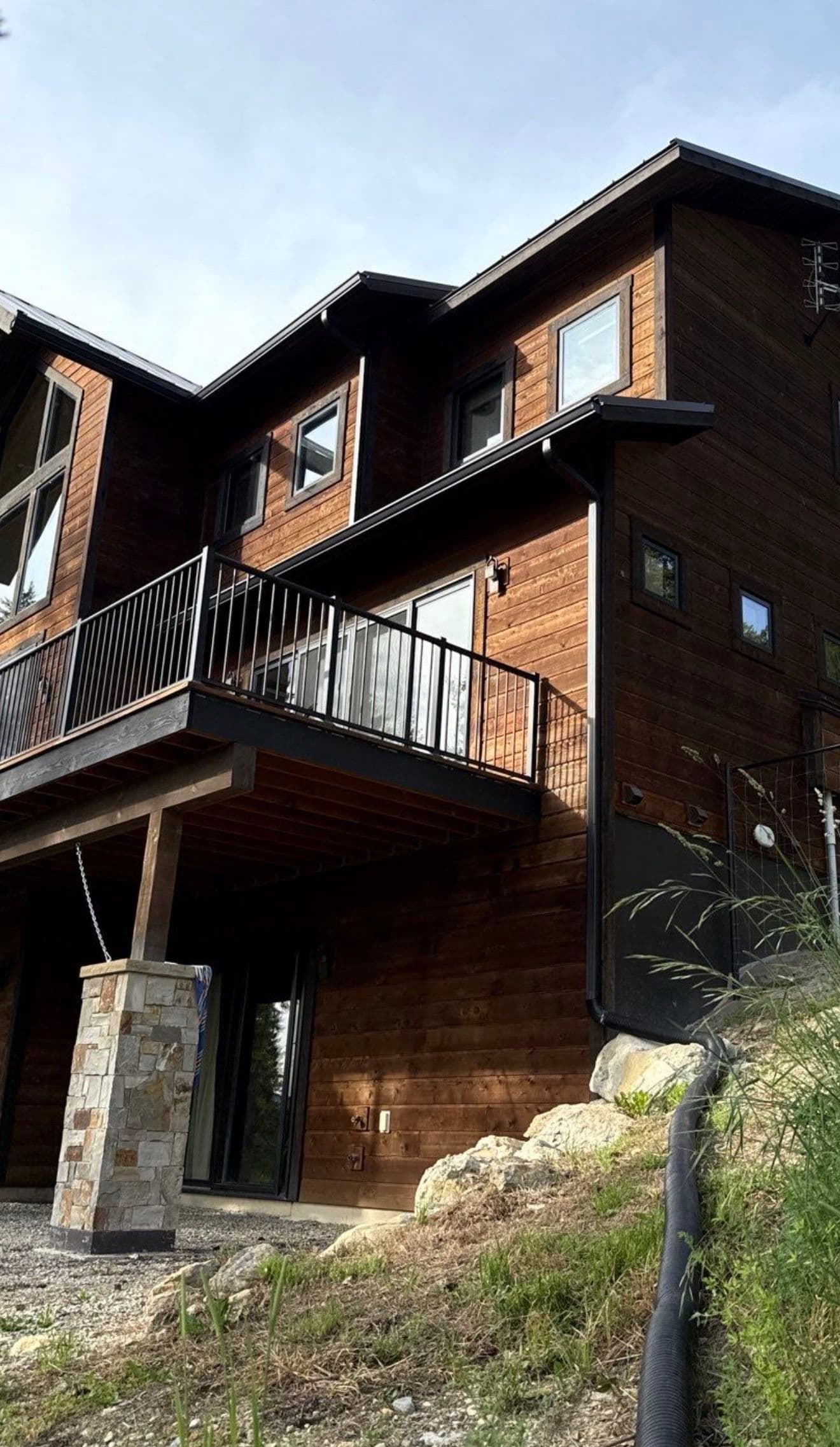 Gallery photos for Custom 6-Inch K-Style Gutter Install on a Mountain Home: Image #8